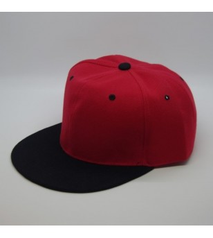 Casquette  Snapback Rouge Visière Noire